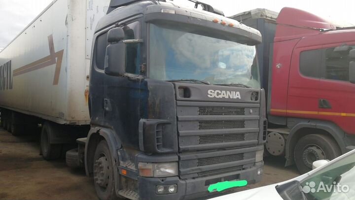 Scania P114 с полуприцепом, 2000