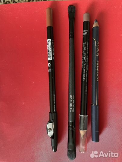 Карандаши + кисть косметические