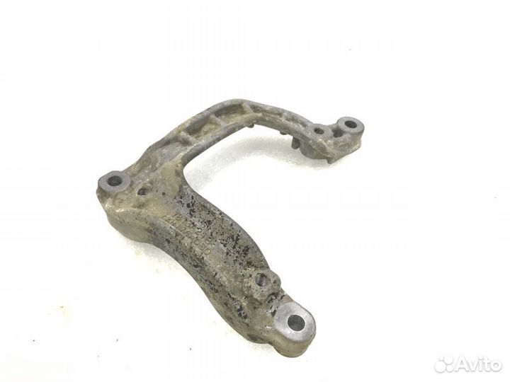 Кронштейн компрессора кондиционера Mitsubishi Asx