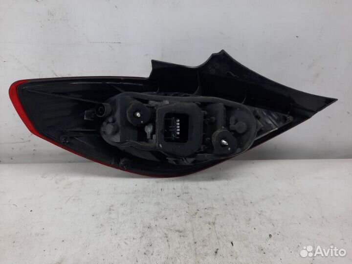 Фонарь задний правый Opel Corsa хэтчбэк 3 дв. 1.2