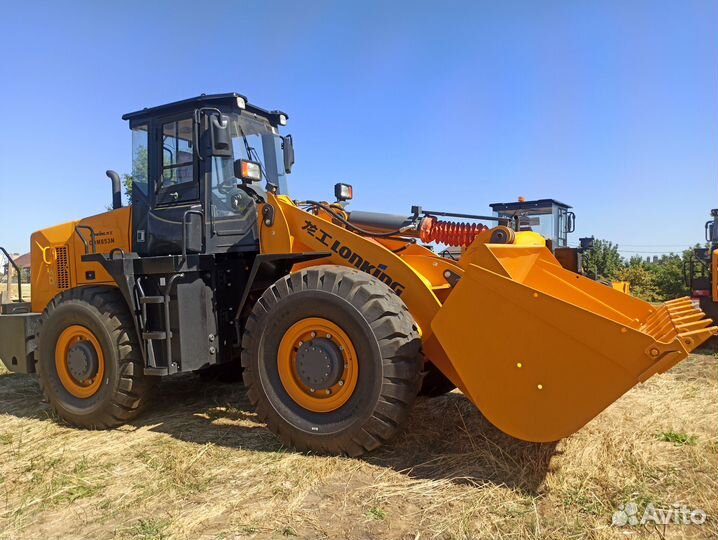 Фронтальный погрузчик Lonking CDM853, 2023