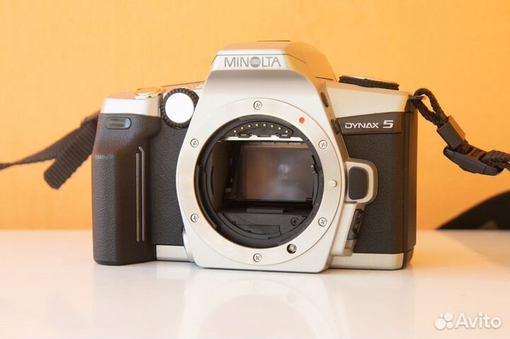 Пленочный фотоаппарат Minolta Dynax 5 (body)