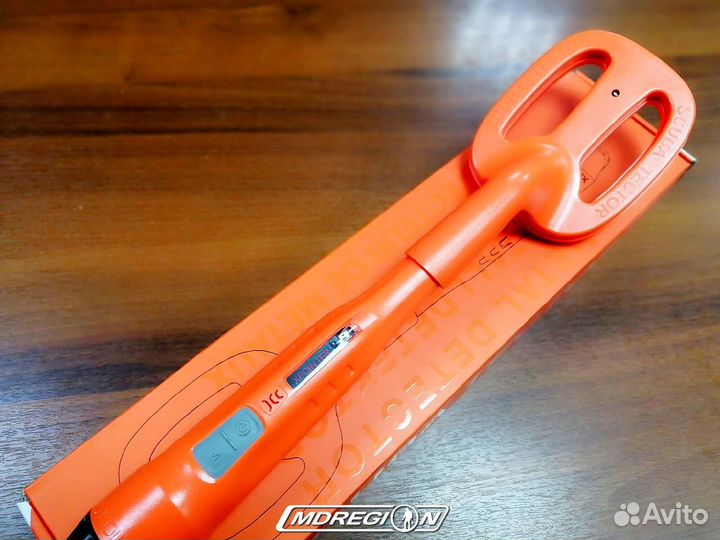 Металлоискатель Scuba Tector