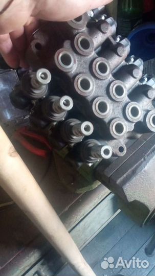 Гидрораспределитель