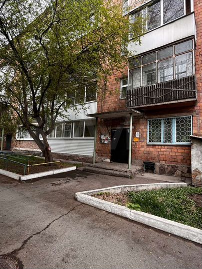 2-к. квартира, 51 м², 5/5 эт.