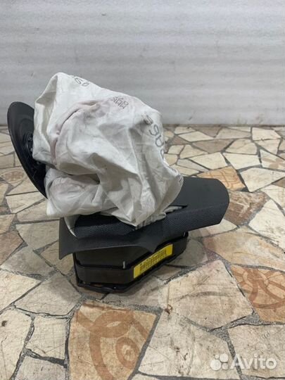 Подушка безопасности в руль Opel Corsa хэтчбек 1.4