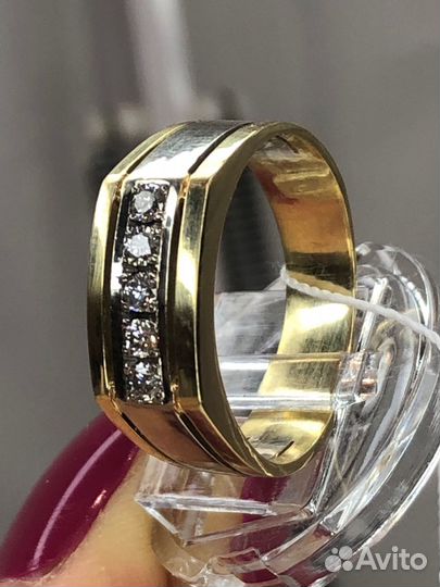 Кольцо СССР с бриллиантами золото 585/19,5р/7,55 г