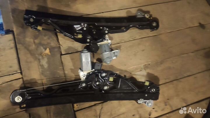 Стеклоподъемник задний бмв 5 Е60-61