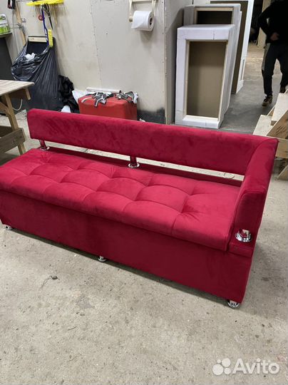 Кухонный диван