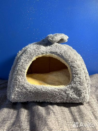 Домик для кошек и собак