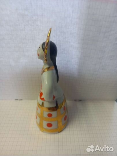 Статуэтка барышня, /матрёшка лфз