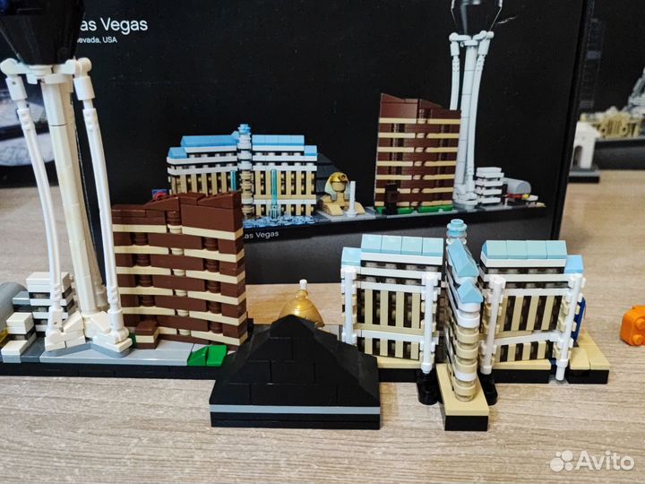 Lego architecture 21029, 21047, 21044