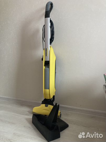 Моющий пылесос karcher