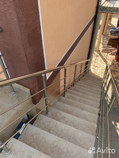 Перила на балкон / Ограждения на лестницу