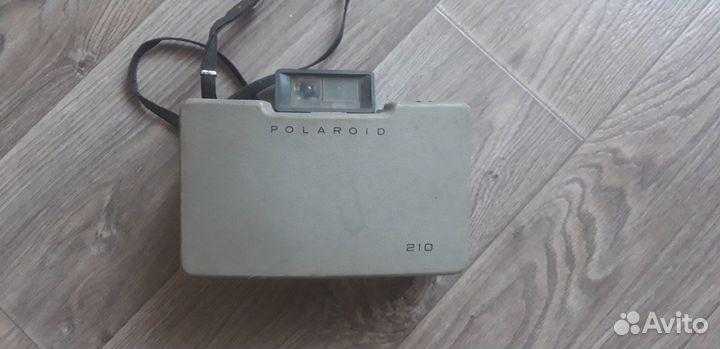 Фотоаппарат Polaroid 210 Land Camera