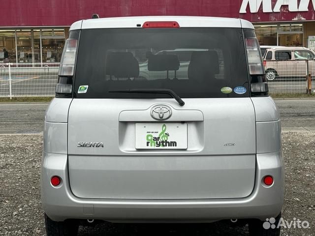 Toyota Sienta 1.5 AT, 2011, 98 000 км