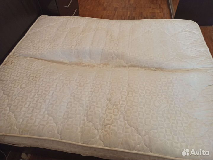 Матрас 160х200 бу