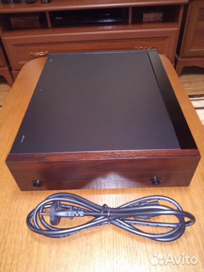 Эквалайзер Sony SEQ V9900