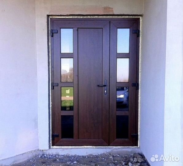 Дверь пластиковая