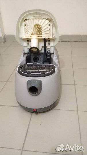 Моющий пылесос Zelmer