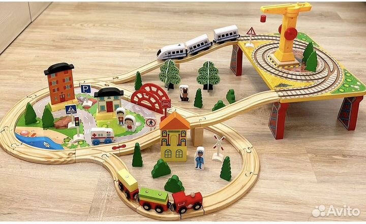 Железная дорога деревянная, 78 дет