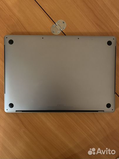 MacBook Pro (15-inch, 2018)