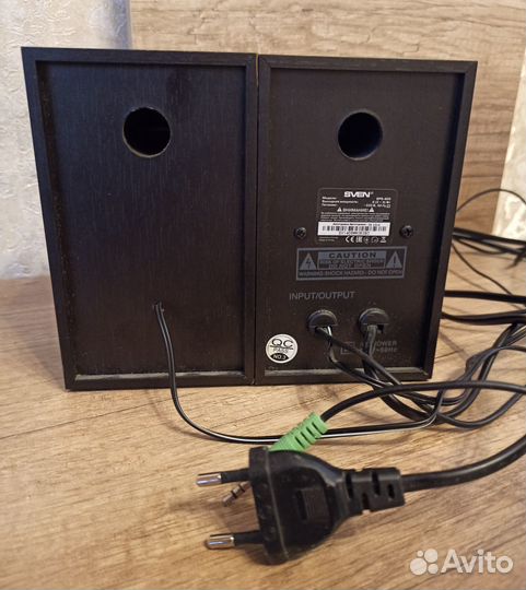 Акустические колонки для компьютера sven SPS-605