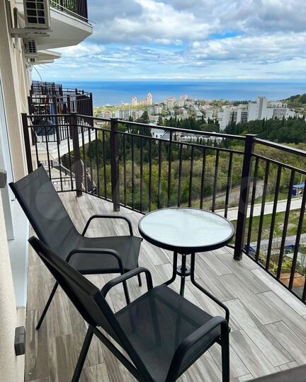 Квартира-студия, 33 м², 2/8 эт.