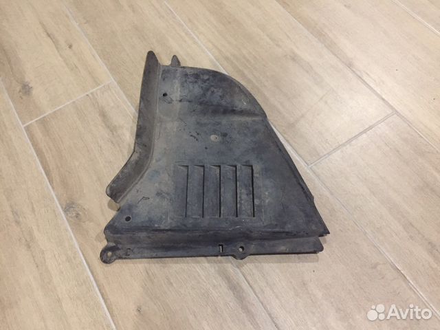 Локер передний правый BMW E60 E61 M5 2003-10