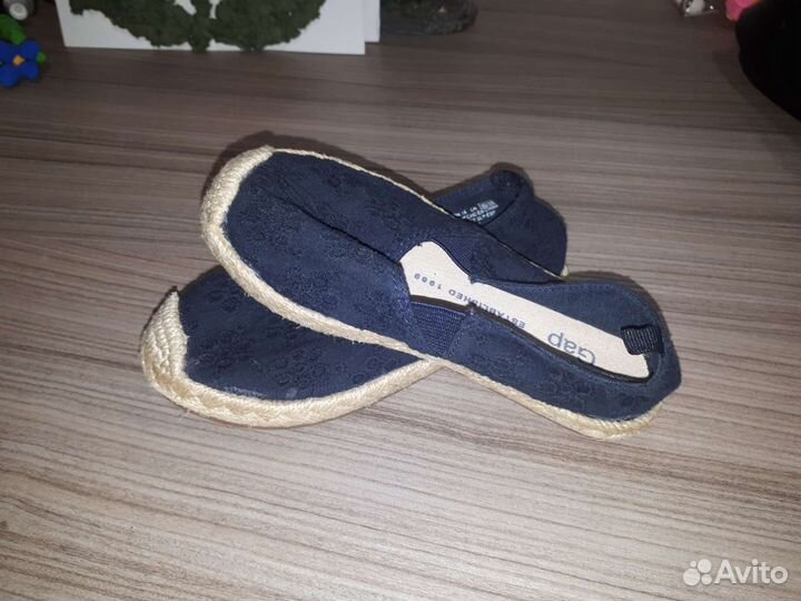 Балетки, эспандрильи, детская обувь