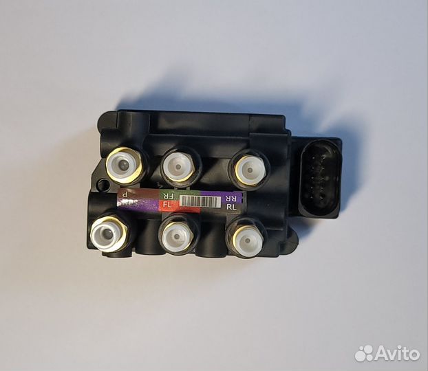 Блок клапанов для Audi A8 D5