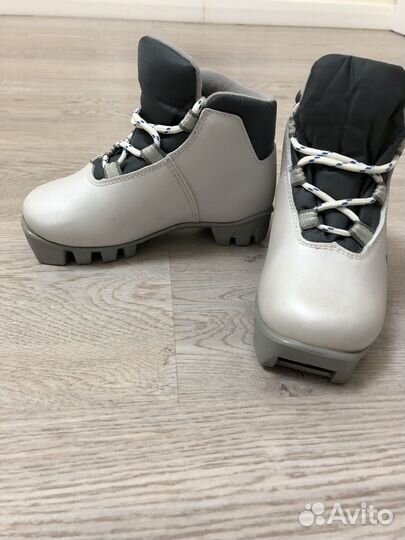 Лыжные ботинки детские Nordway 28 размер