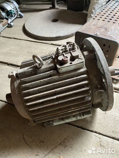 Электродвигатель