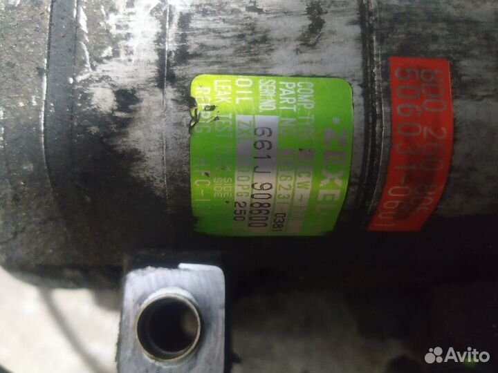 Компрессор кондиционера Audi A4 B5 1.8 AEB