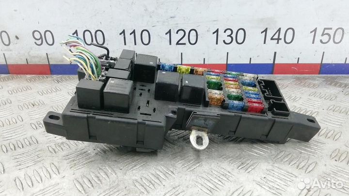 Блок предохранителей Volvo S80