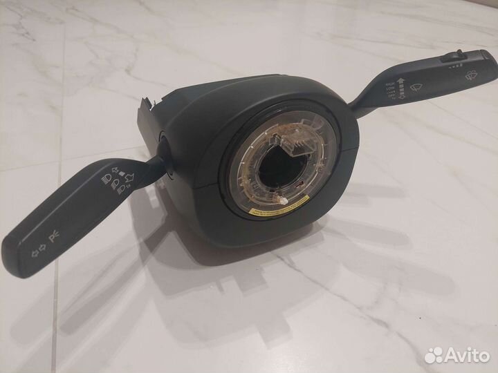 Подрулевой переключатель