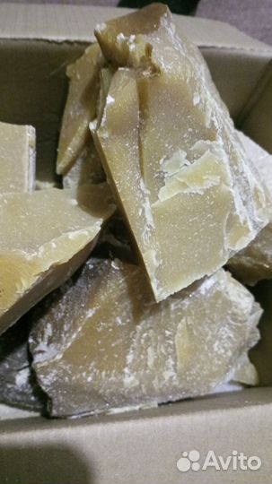 Оптом пчелиный воск кусковой