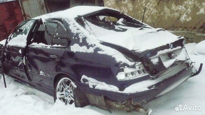 BMW 5 серия 2.8 AT, 1996, битый, 100 000 км