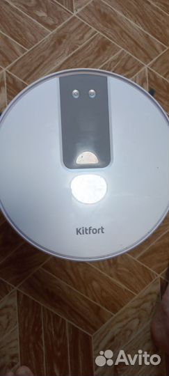 Робот пылесос kitfort