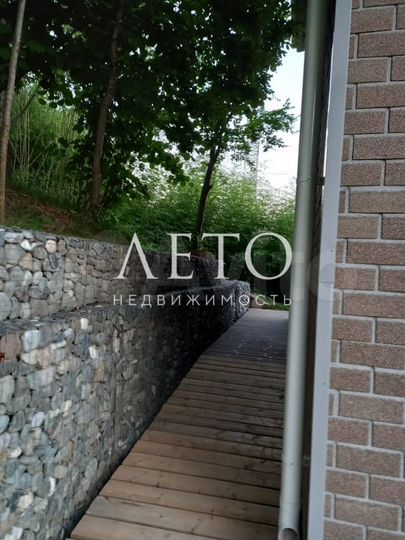 Дом 100 м² на участке 4,5 сот.