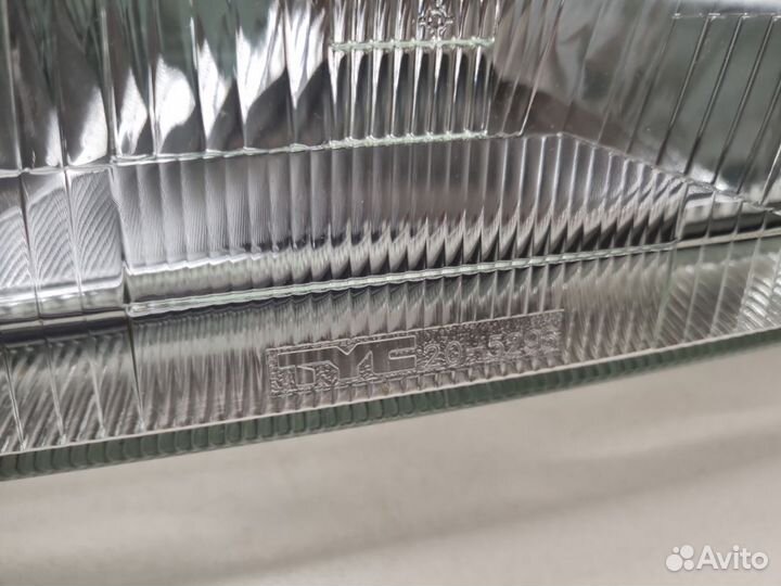 Фара левая Skoda Octavia A4 1U 1997-2011