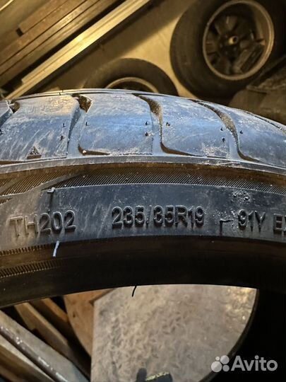 Triangle EffeXSport TH202 235/35 R19 91Y