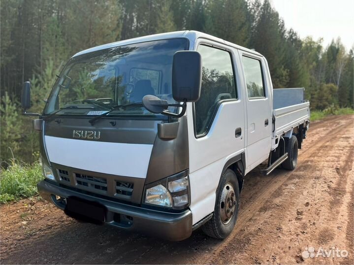 Бортовой грузовик Isuzu Elf, 2003