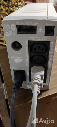 Продаю блок бесперебойного питания Back-ups CS 650