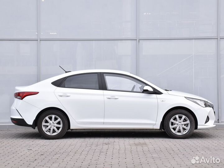Hyundai Solaris 1.6 AT, 2021, 14 026 км
