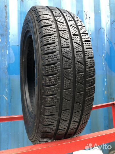 Pirelli Carrier Winter 205/65 R16C 107T