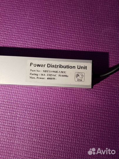 Блок розеток Hyperline