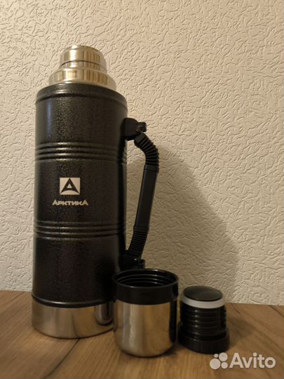 Термос Арктика уазик 2.2