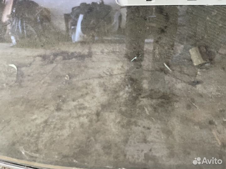 Лобовое стекло на Волгу