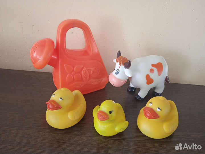 Отдам игрушки для песочницы и купания